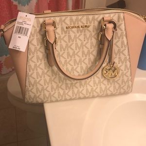 Michael Kors Lg Satchel